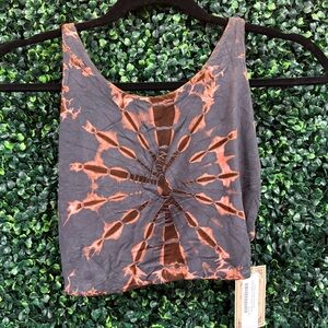 Kathmandu Crop Top Criss Cross Back Tie-Dye Sleeveless Top - Gray and Brown